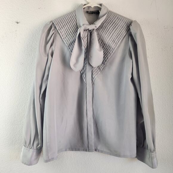 Carry Back Tops - Vintage Carry Back Blouse in Gray Size 3/4 Neck Tie Pleated Long Sleeve Button